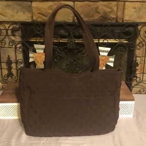 Vera Bradley quilted purse.